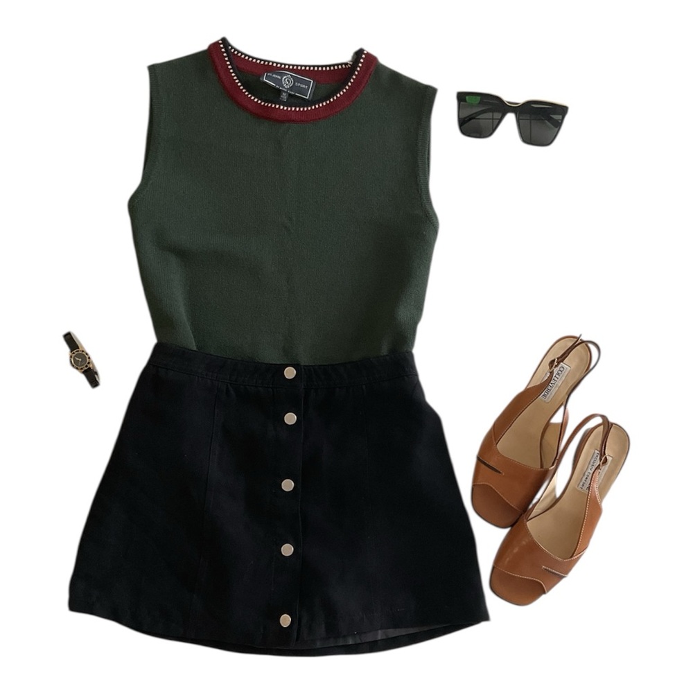 St. John Olive Green Sleeveless Knit Top